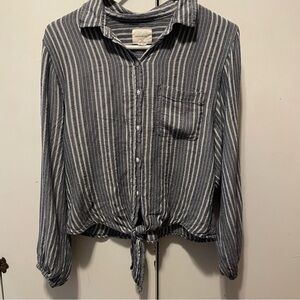 Women’s American Eagle Outfitters Navy‎ Striped Tie Front Shirt